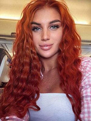 Детализированные фото и отзывы Каролина