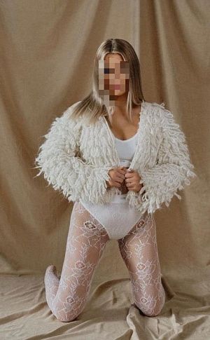 Арина 1000%, +7 937 084 85 61 - отзывы о фее